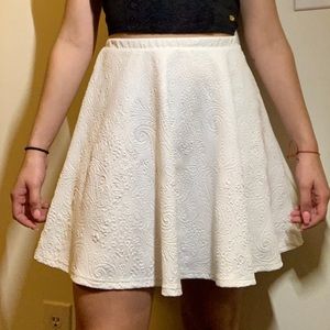Patterned White Flowy Skirt